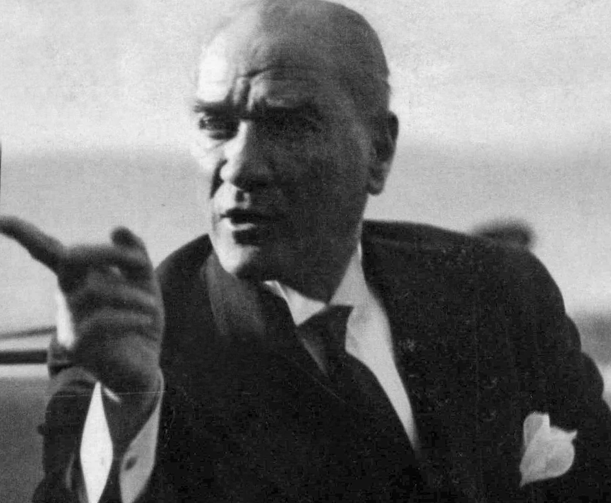 Bilinmeyenleriyle Mustafa Kemal Atatürk - Mabel Çikolata BLOG | Ruhunuza Çikolata